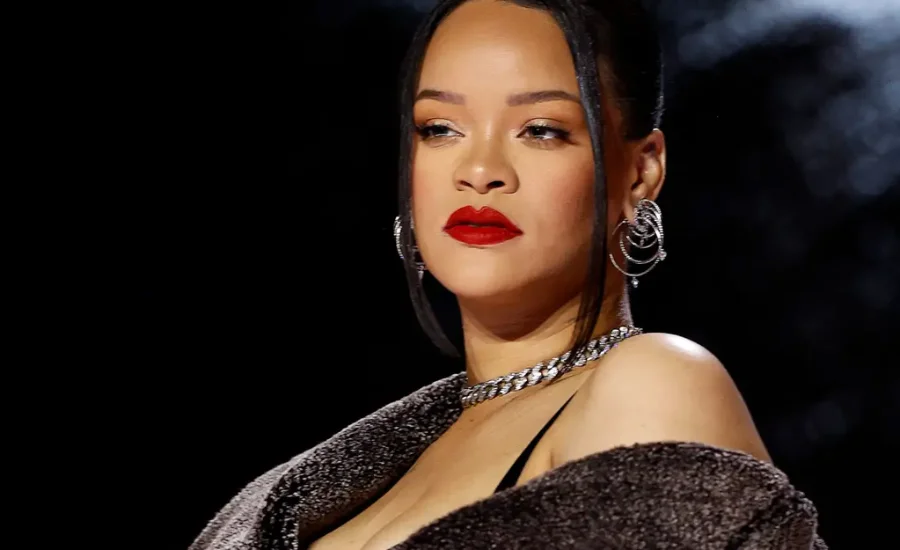 Unveiling Samantha Fenty Rihanna Sister Making Waves Beyond the